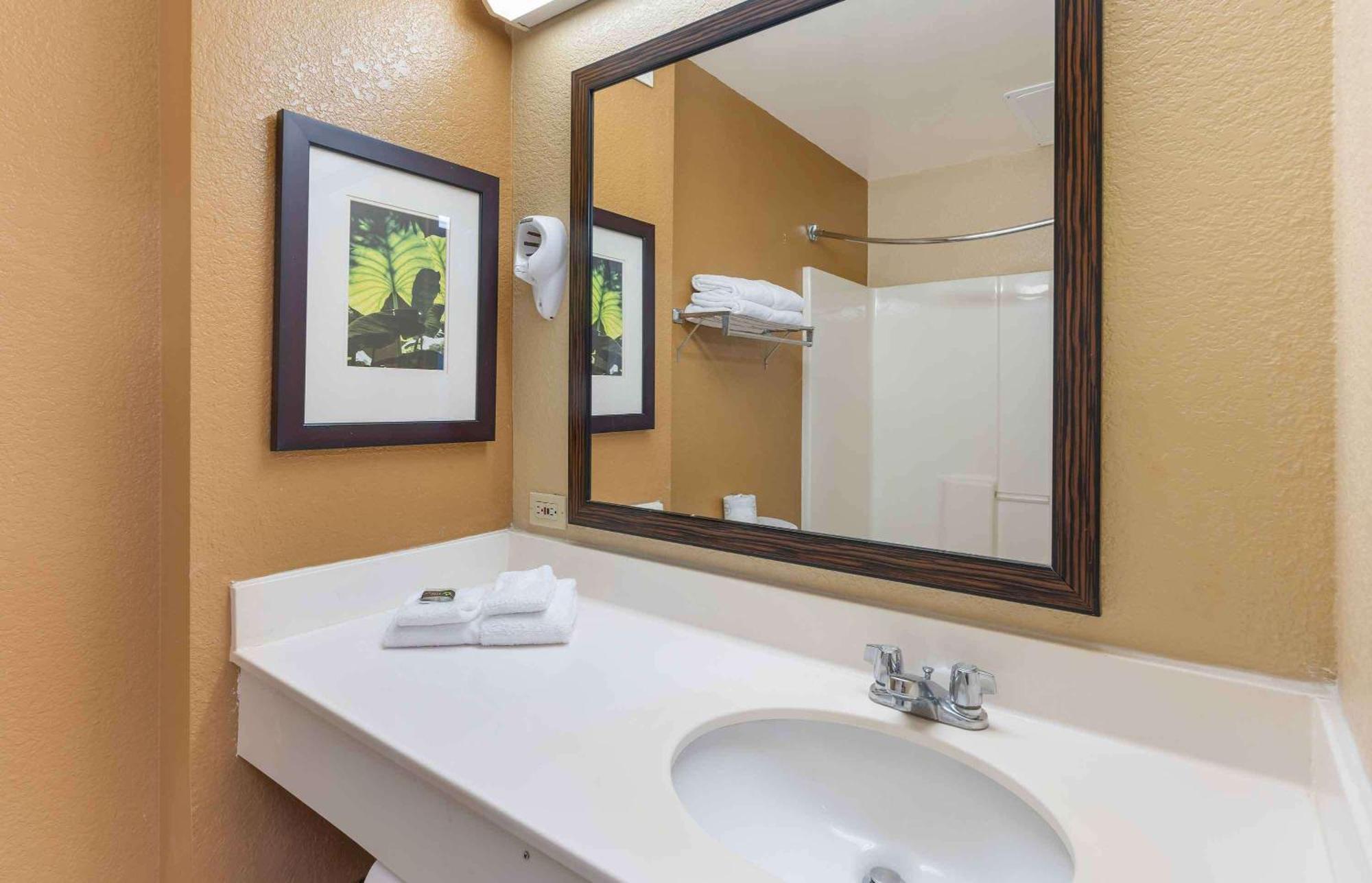 Extended America - - Hacienda Dr Dublin